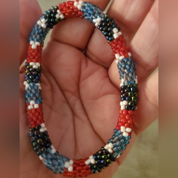 3 Hand Crocheted Seed Beaded Multi Color Roll On Bracelet - Picture 11 of 12
